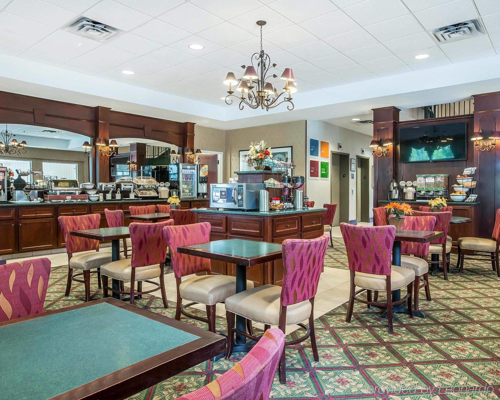 Comfort Inn & Suites Near Burke Mountain Saint Johnsbury Ngoại thất bức ảnh