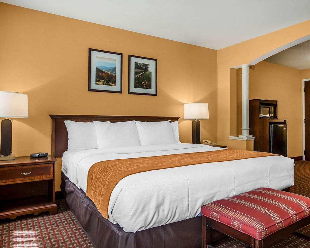 Comfort Inn & Suites Near Burke Mountain Saint Johnsbury Phòng bức ảnh