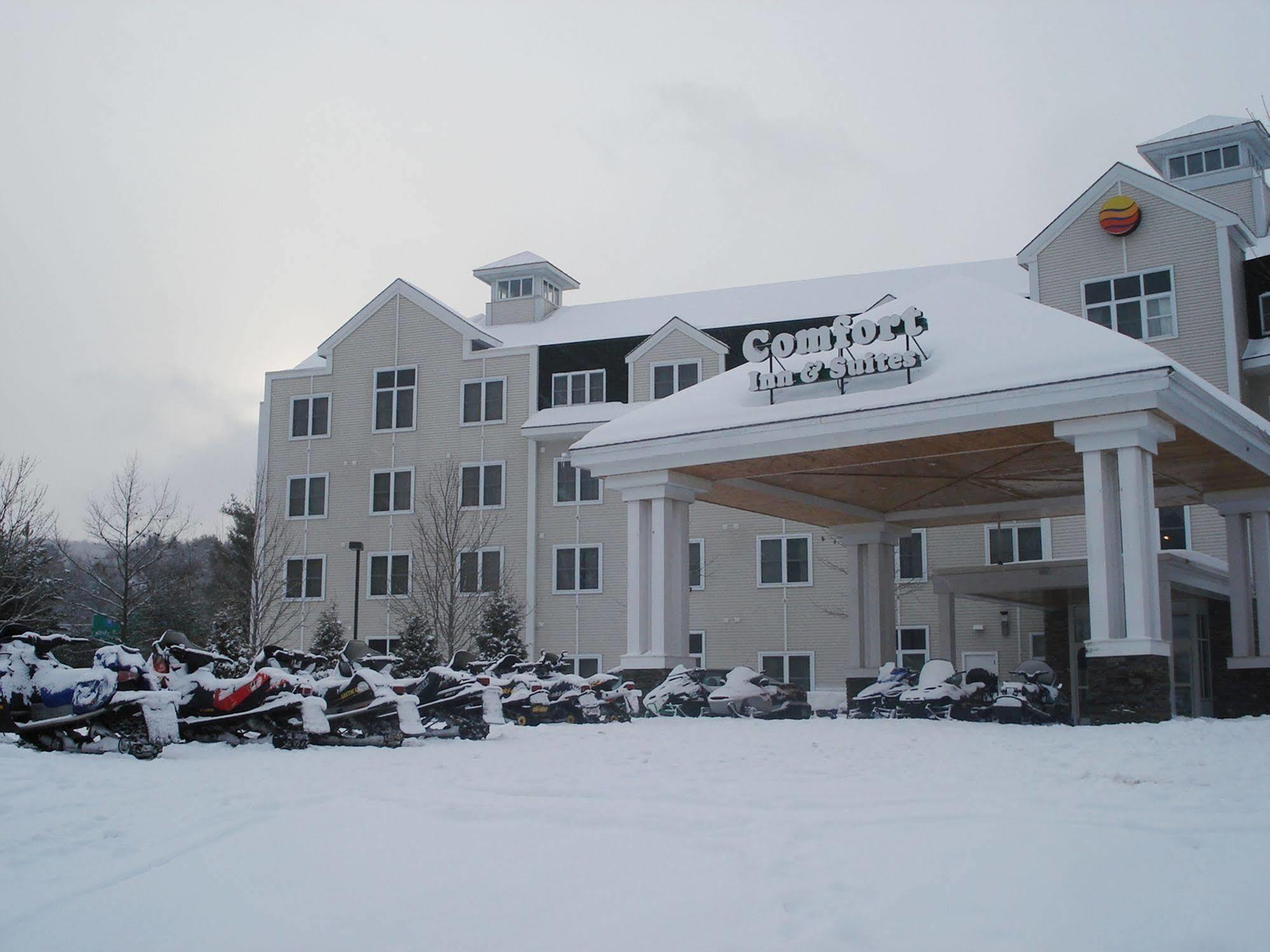 Comfort Inn & Suites Near Burke Mountain Saint Johnsbury Ngoại thất bức ảnh